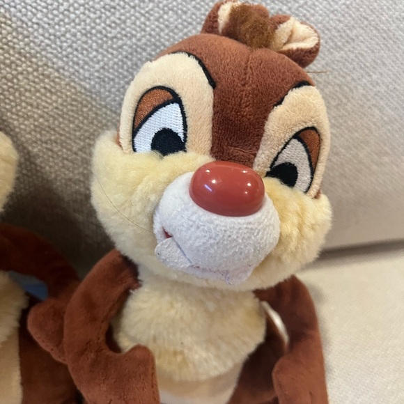 Disney Parks Chip and Dale Chipmunk Best Friends 9" Plush Animal Figure Set Of 2 - Picture 3 of 6